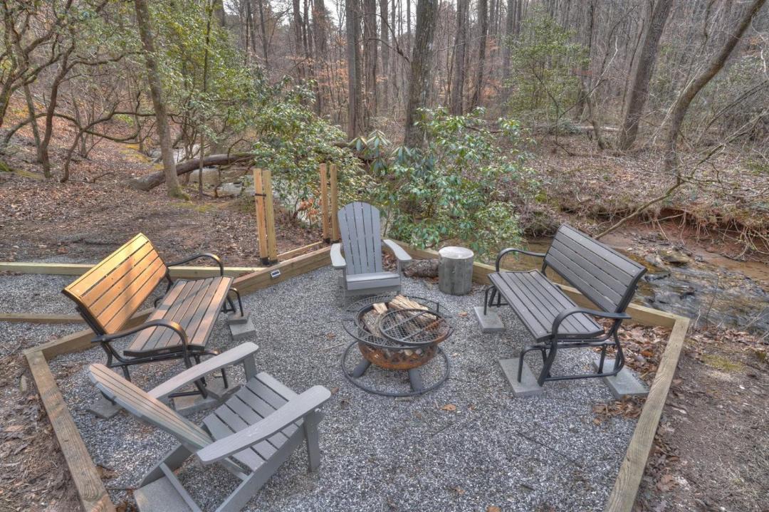 Photo of Patio Balcony in Helen