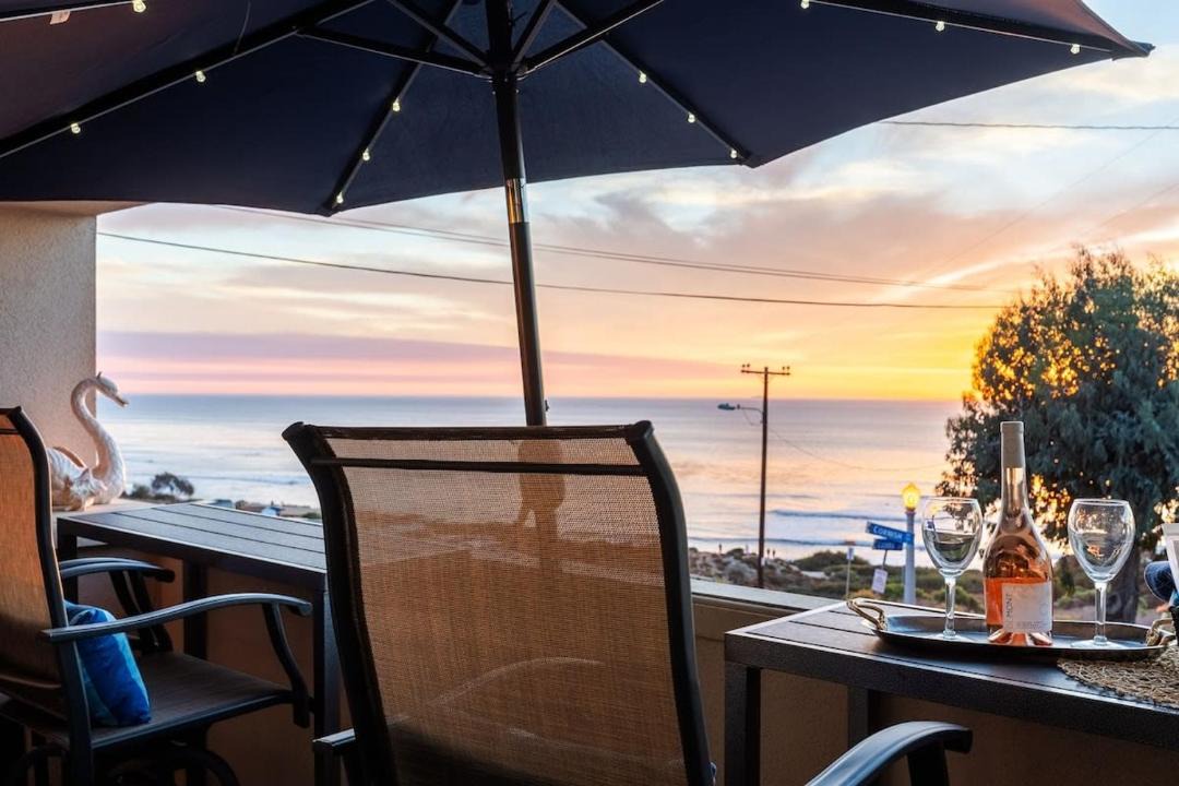 Photo of Others in Sunset Cliffs