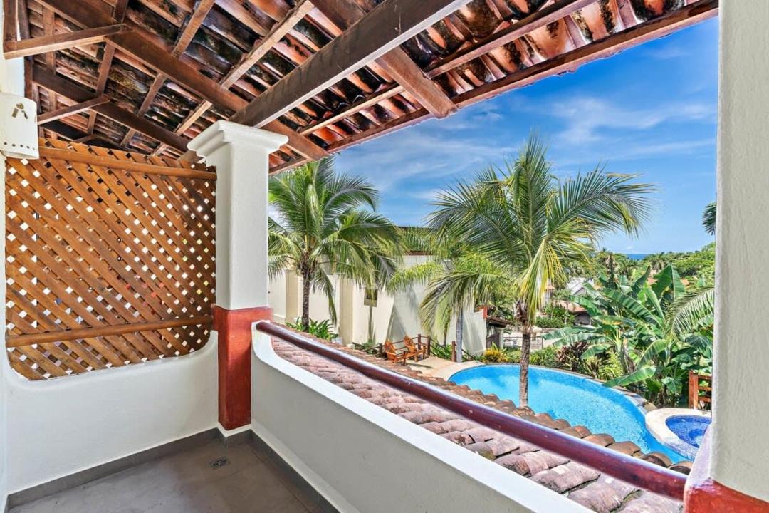 Photo of Patio Balcony in Coco Sunset Hills