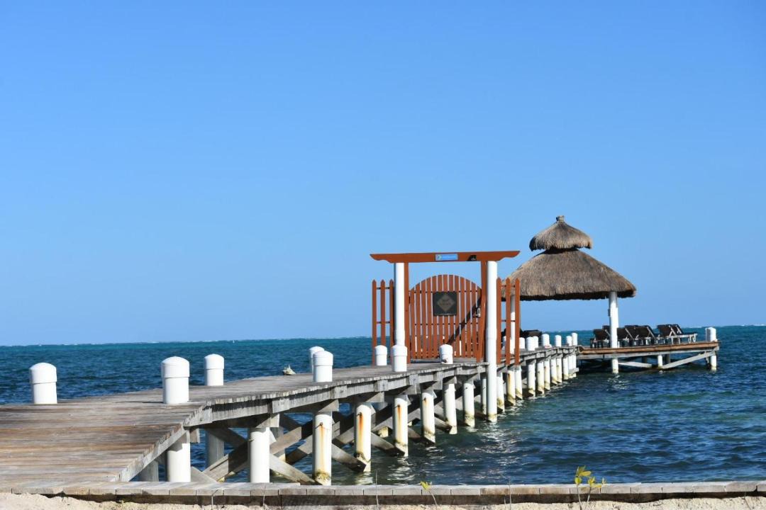 Photo of Others in Caye Caulker