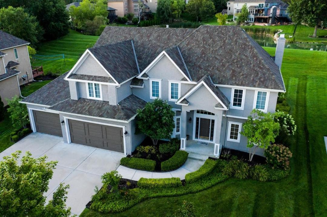 Photo of Buildings in Overland Park