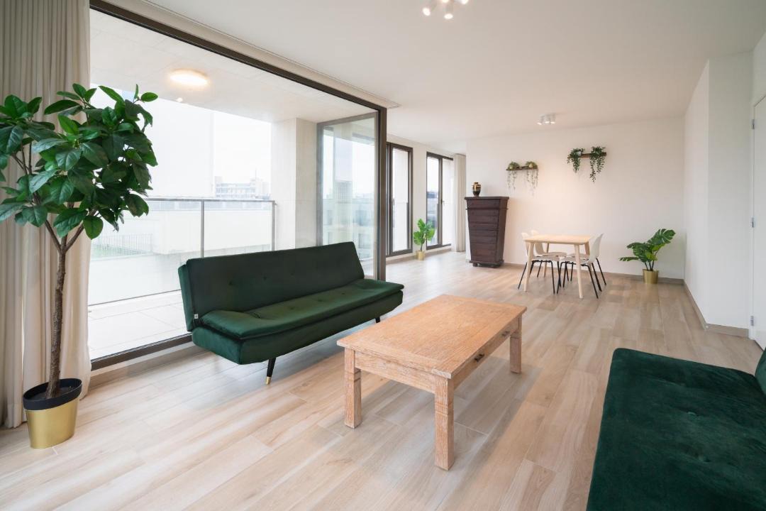 Photo of Livingroom in University District