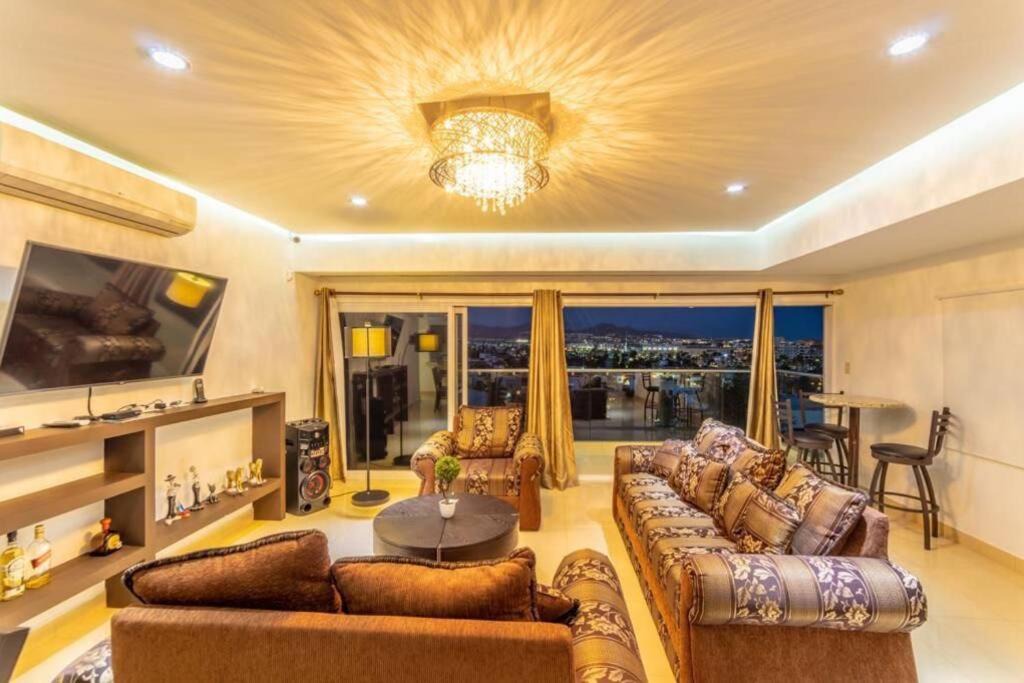 Photo of Livingroom in Centro