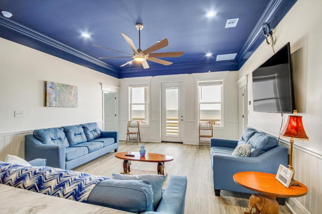 Photo of Livingroom in Long Beach