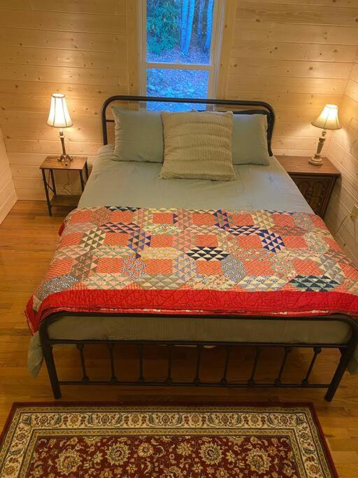 Photo of Bedroom in Hot Springs