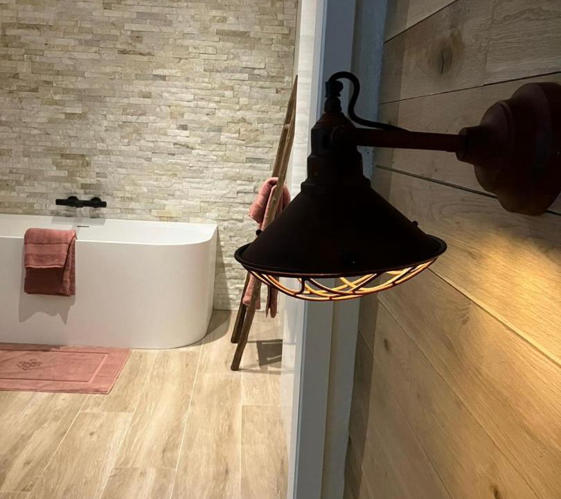 Photo of Bathroom in Binkom