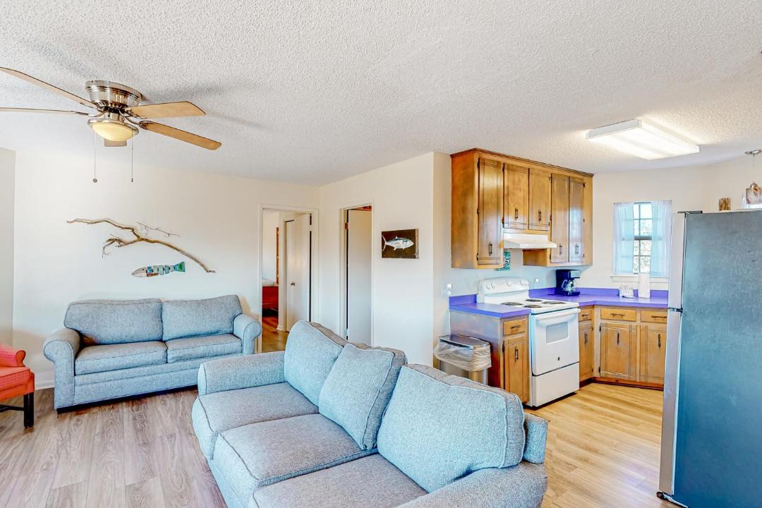 Photo of Livingroom in Surf Side Shores