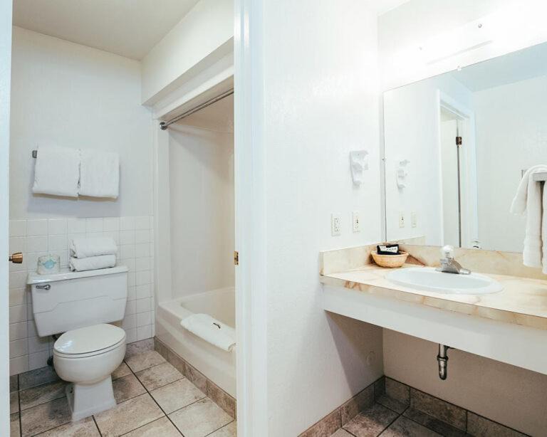 Photo of Bathroom in Bryce Canyon