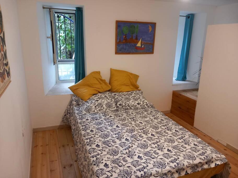Photo of Bedroom in Emek Refaim