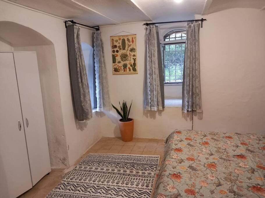 Photo of Bedroom in Emek Refaim
