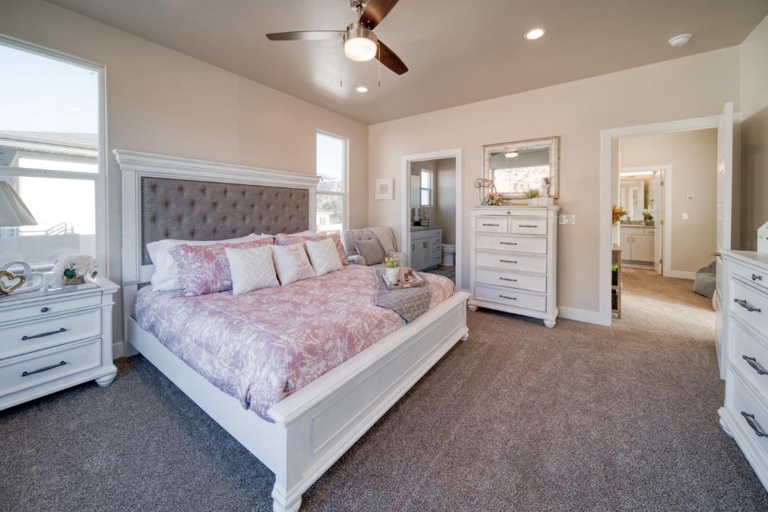 Photo of Bedroom in Hildale