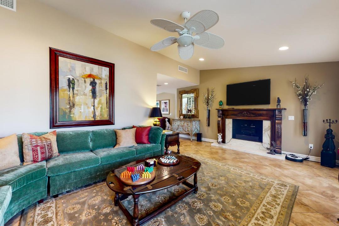 Photo of Livingroom in Tahquitz River Estates