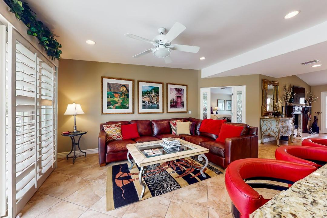 Photo of Livingroom in Tahquitz River Estates