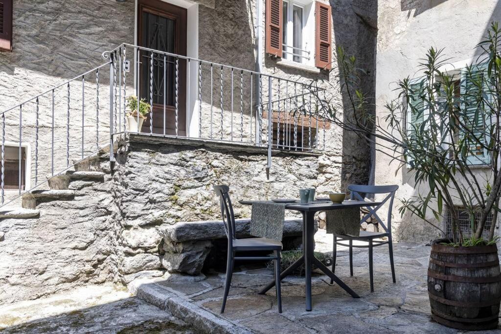 Photo of Patio Balcony in Brissago