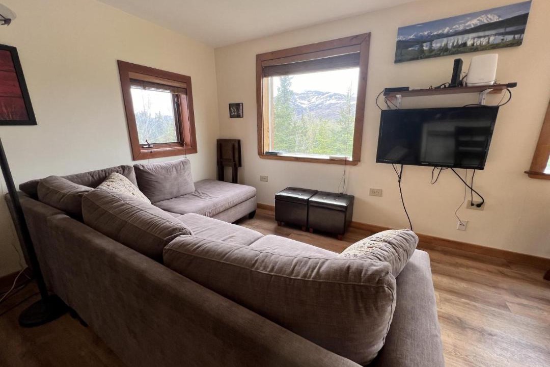 Photo of Livingroom in Healy