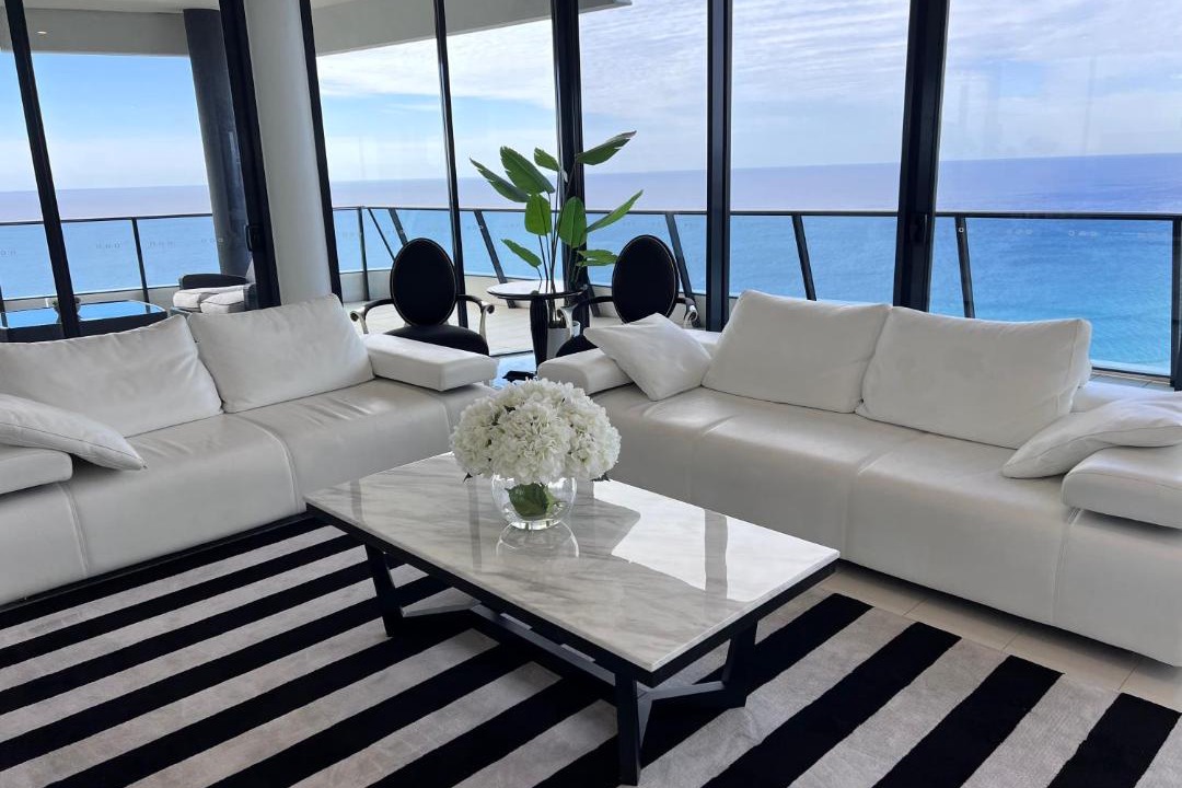 Photo of Livingroom in Broadbeach