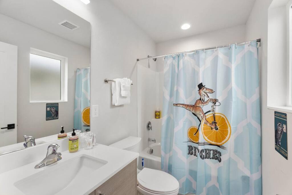 Photo of Bathroom in Whittier Heights