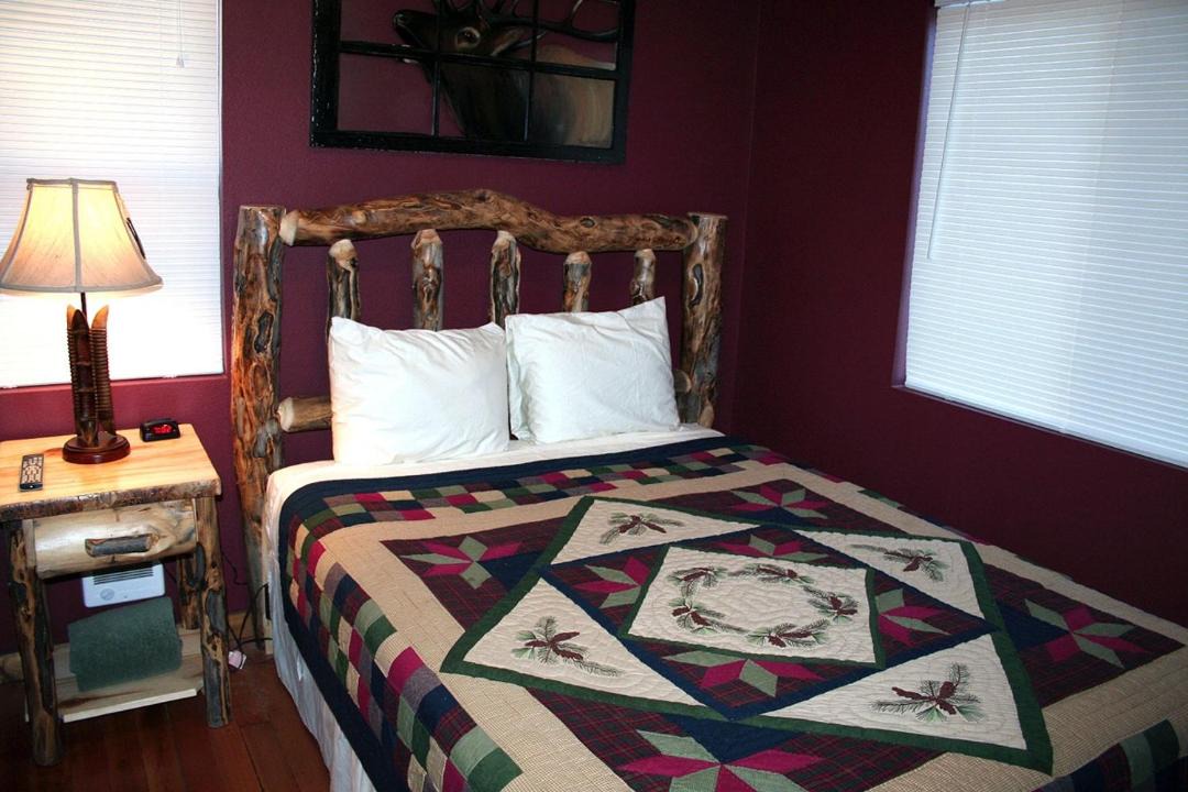 Photo of Bedroom in Estes Park