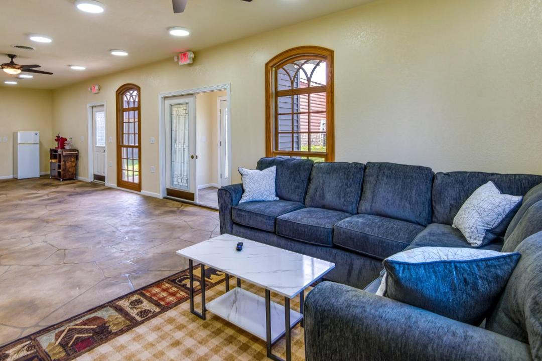 Photo of Livingroom in Newton