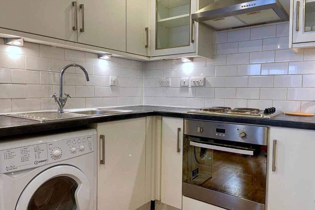 Photo of Kitchen in Sutton Central
