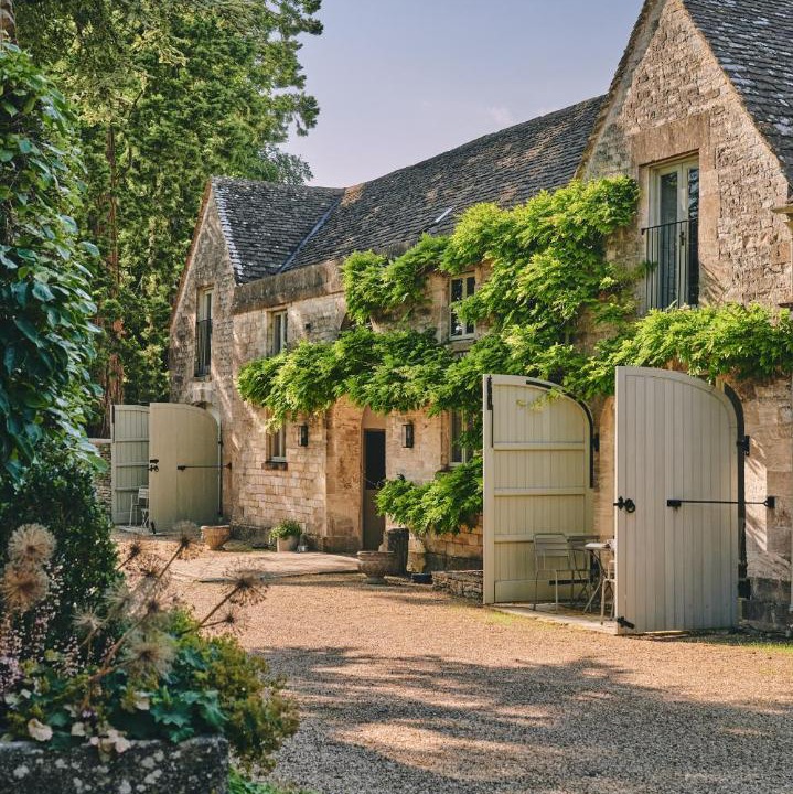 Photo of Buildings in Minchinhampton