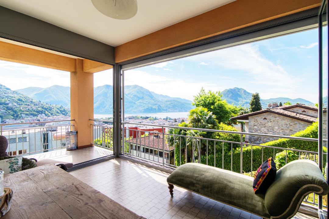 Photo of Patio Balcony in Massagno