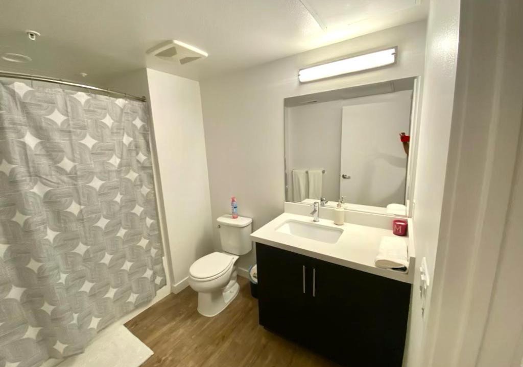 Photo of Bathroom in Little Armenia