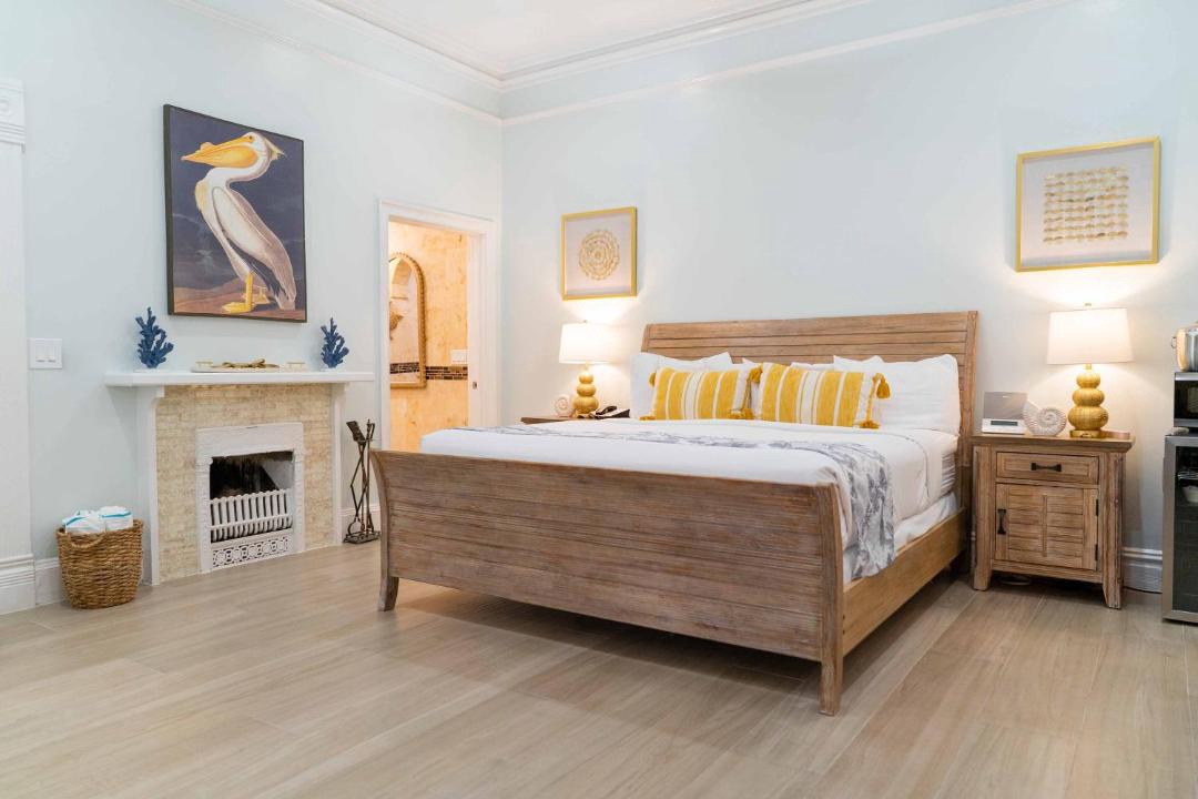 Photo of Bedroom in Uptown - Upper Duval