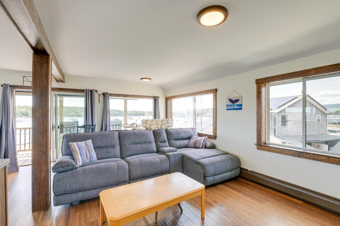 Photo of Livingroom in Manset