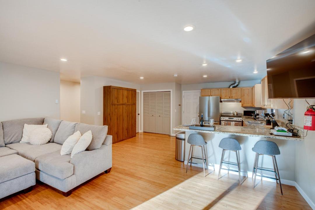 Photo of Livingroom in Christmas Valley