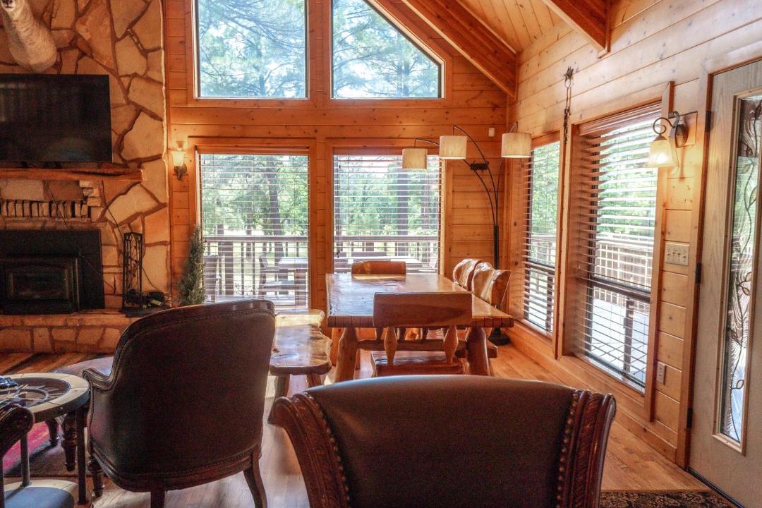 Photo of Livingroom in Clay Springs