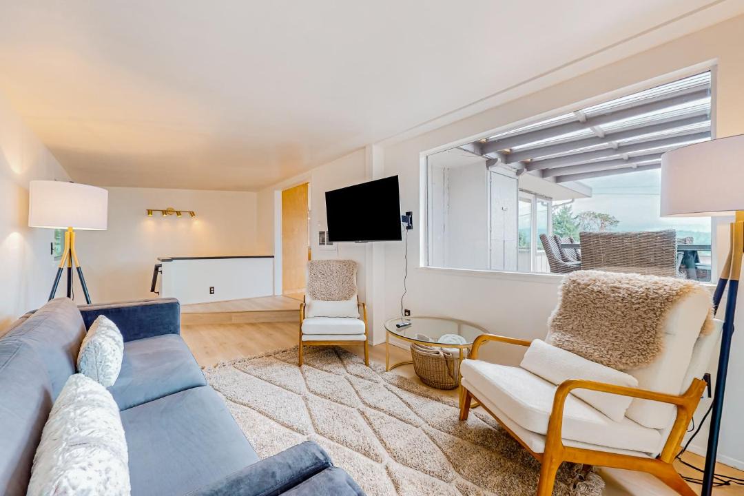 Photo of Livingroom in Adelma Beach