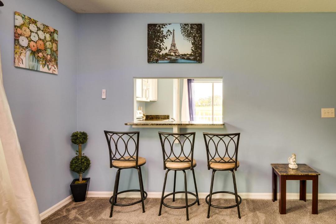 Photo of Livingroom in Wesley Chapel South