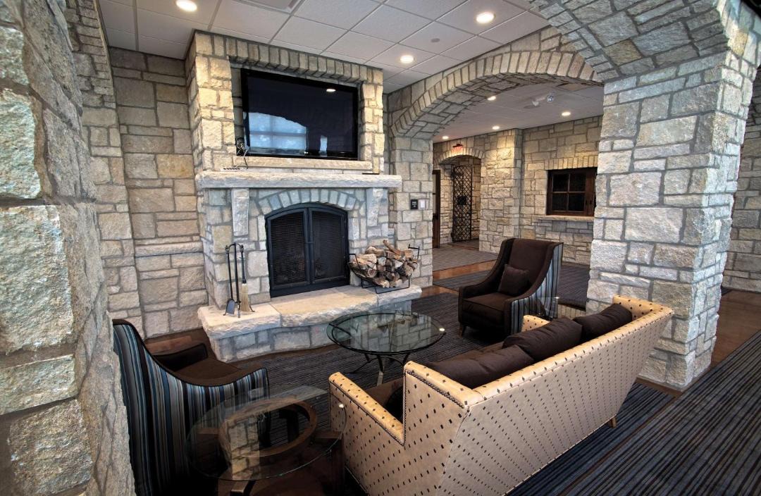 Photo of Livingroom in Oread