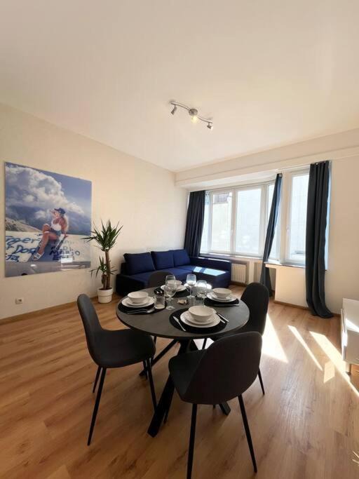 Photo of Livingroom in Rogier