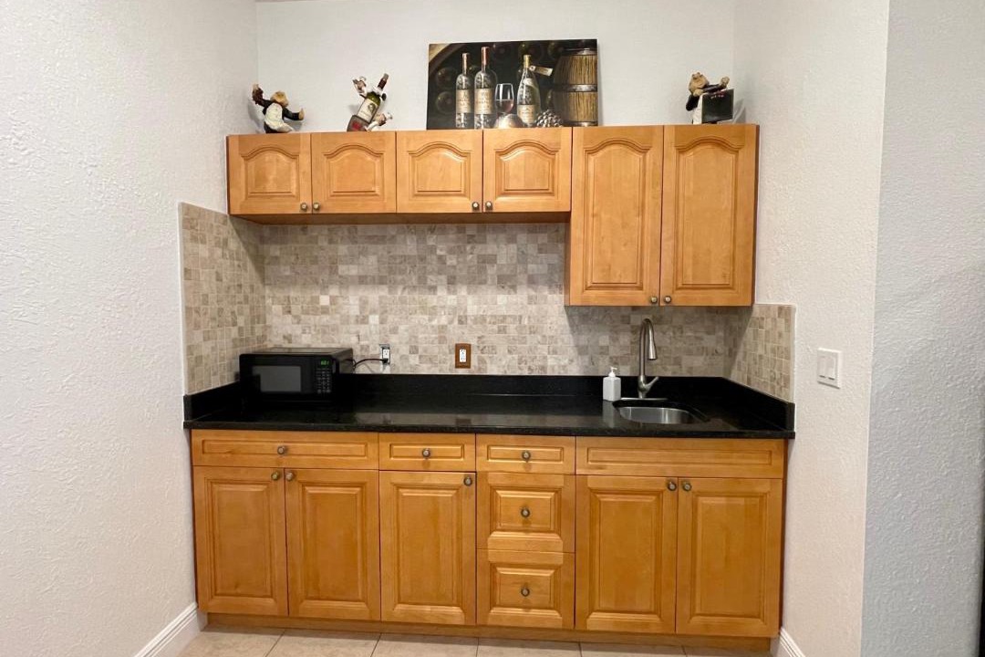 Photo of Kitchen in Limona Improvement