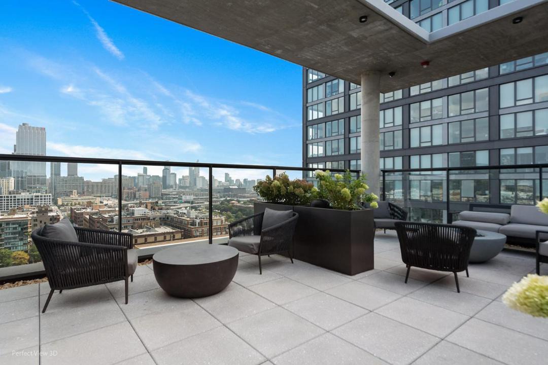 Photo of Patio Balcony in West Loop