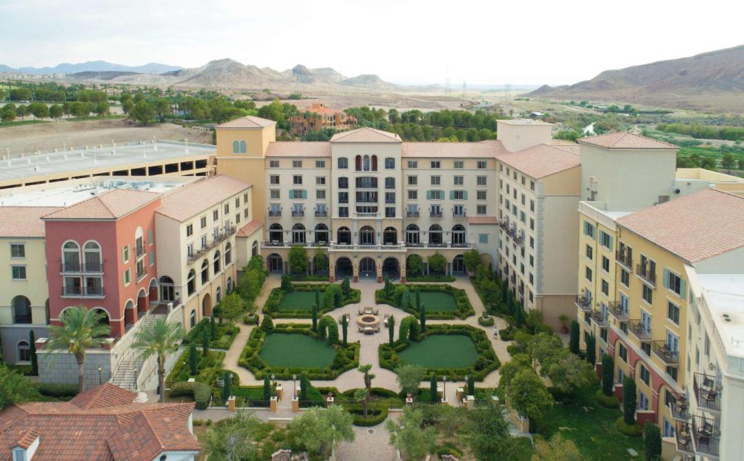 Photo of Others in Lake Las Vegas