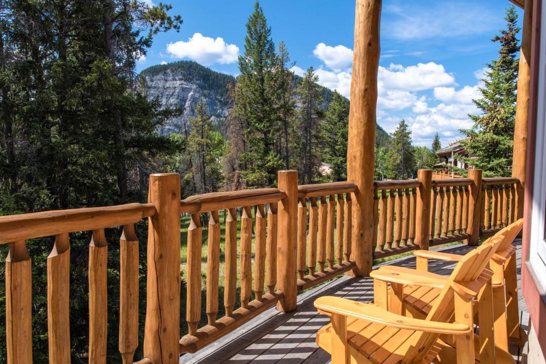 Photo of Patio Balcony in Banff