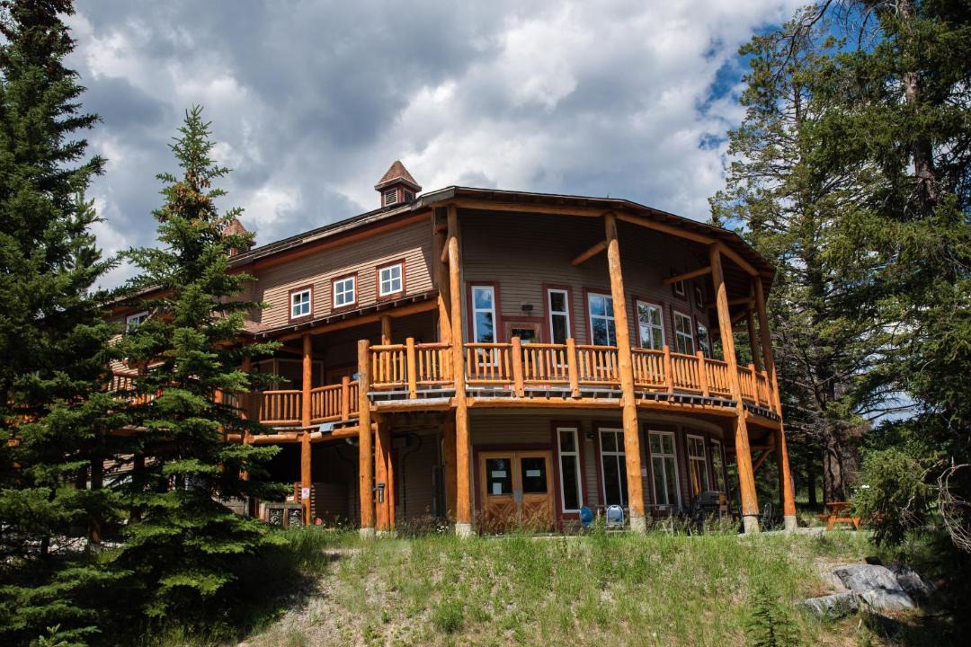 Photo of Others in Banff