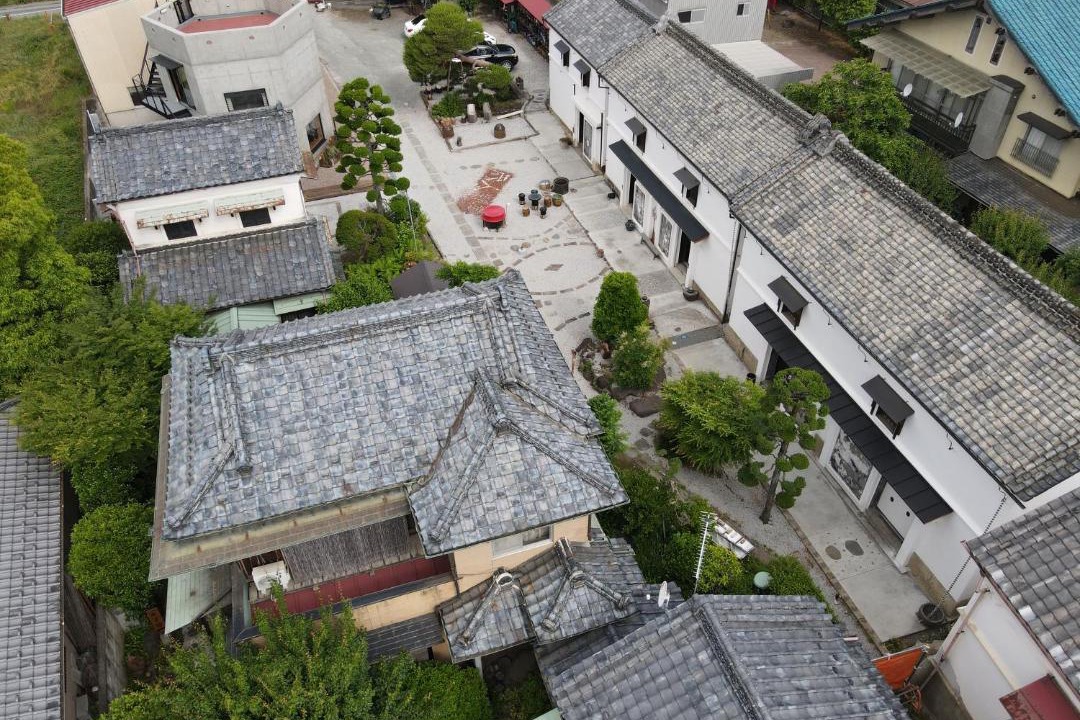Photo of Buildings in Omama