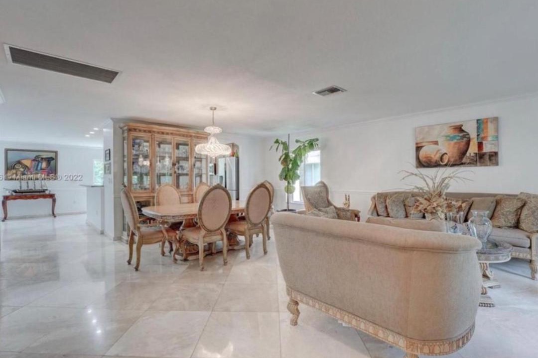 Photo of Livingroom in Miramar