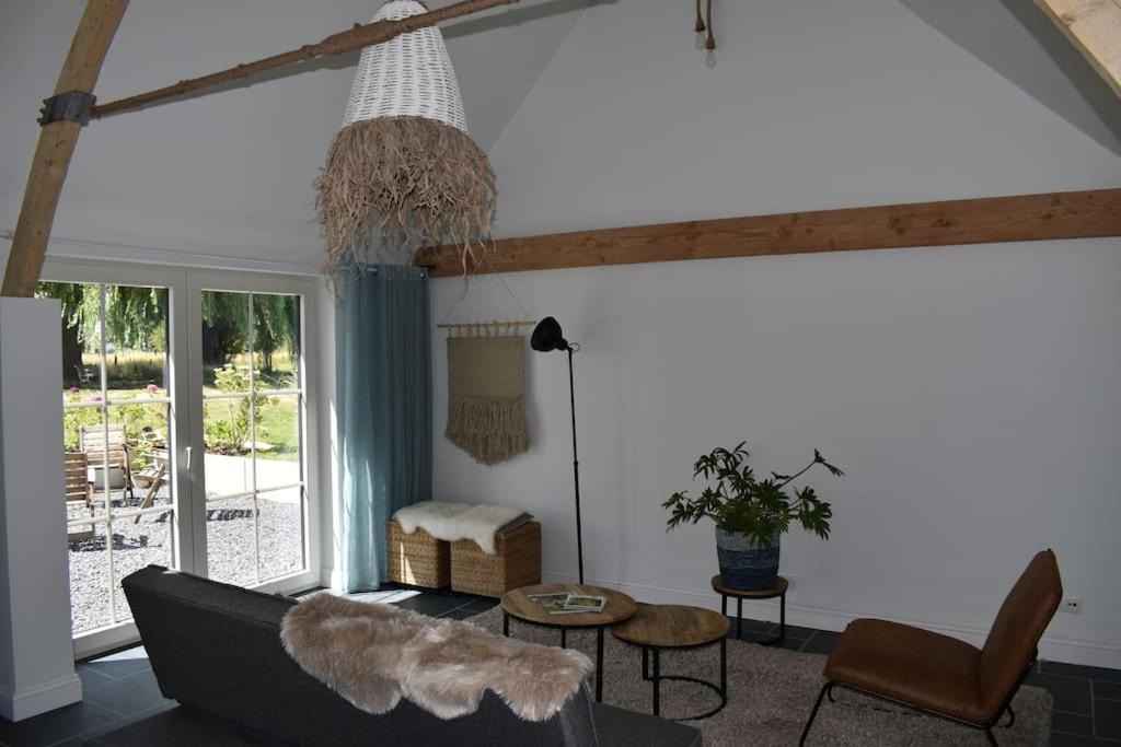 Photo of Livingroom in Poeke