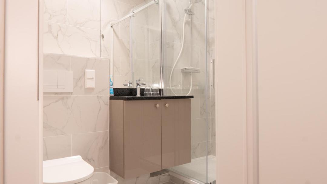 Photo of Bathroom in West Berlin Centre
