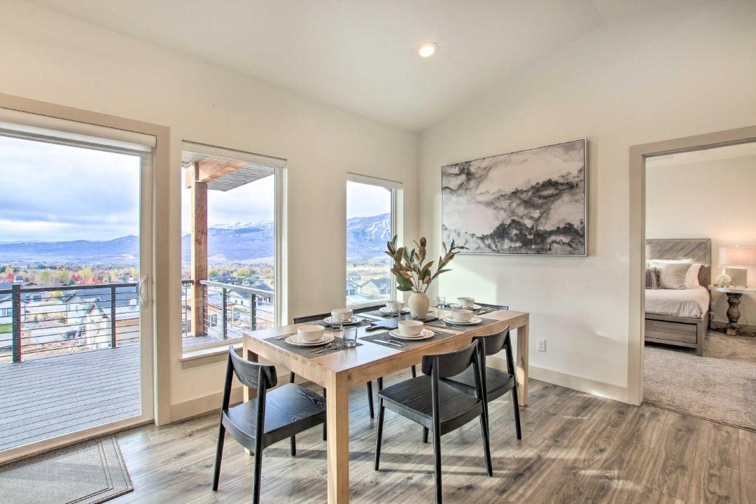 Photo of Livingroom in Wolf Creek