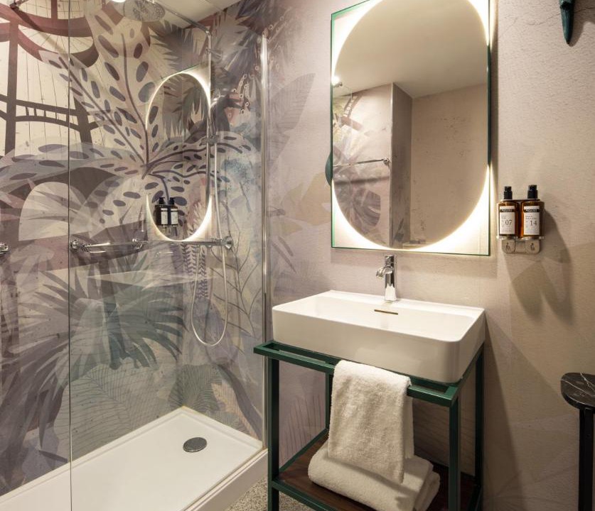Photo of Bathroom in Rogier
