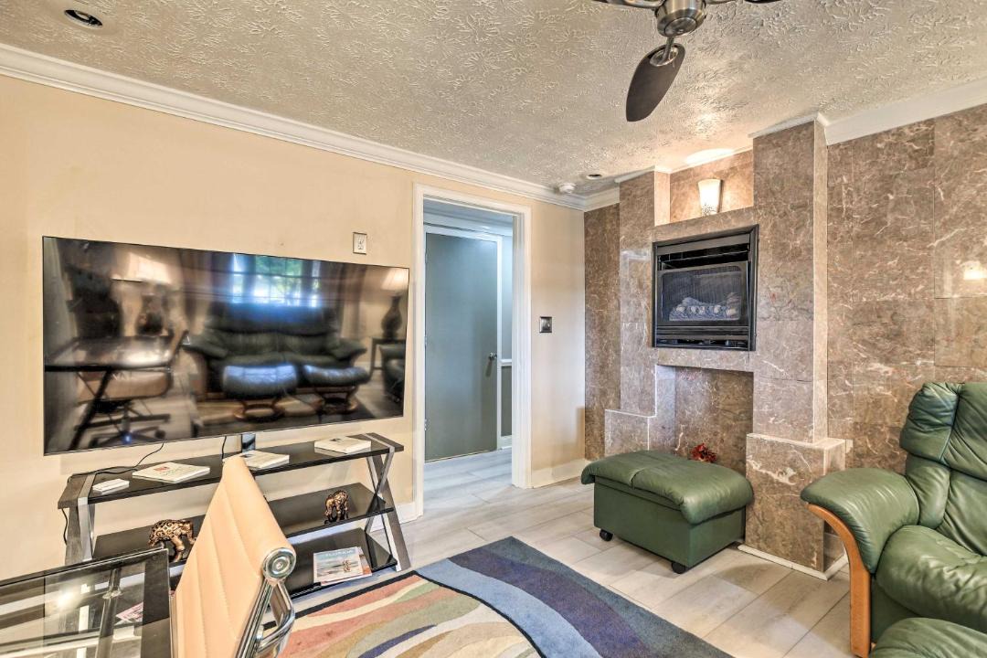Photo of Livingroom in Greenville