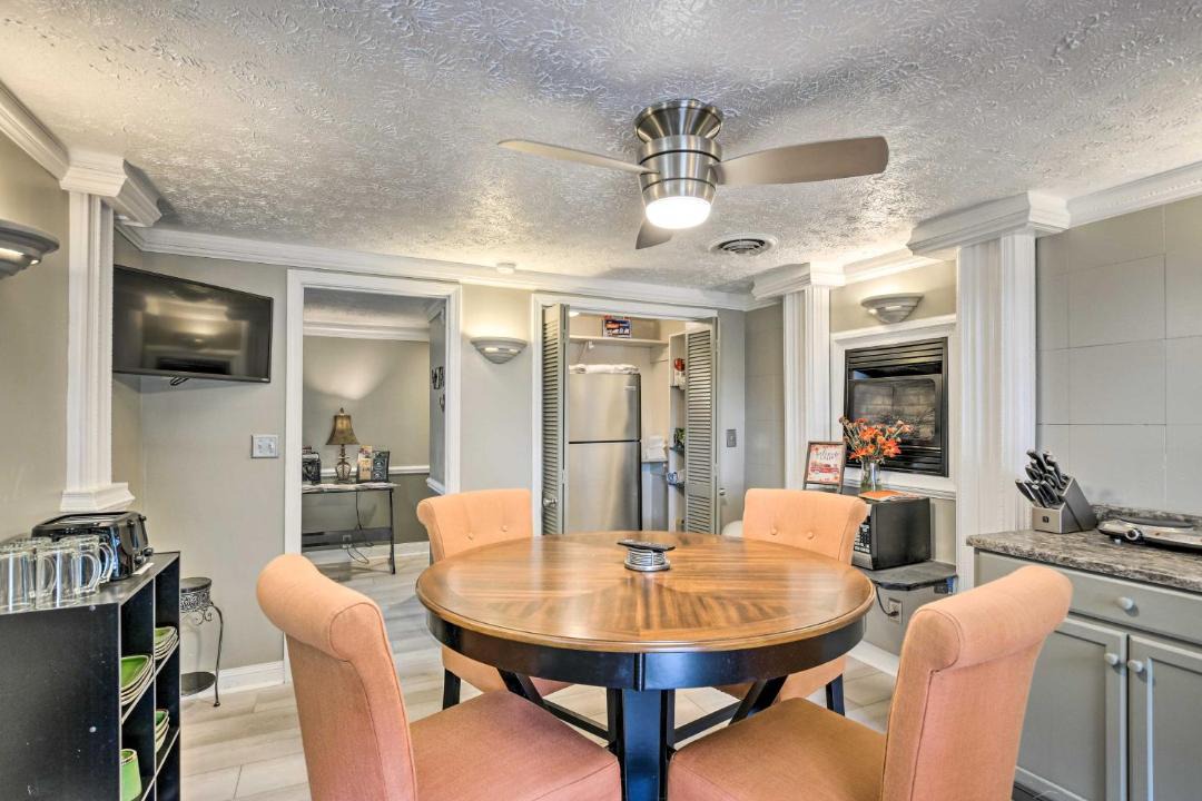 Photo of Livingroom in Greenville