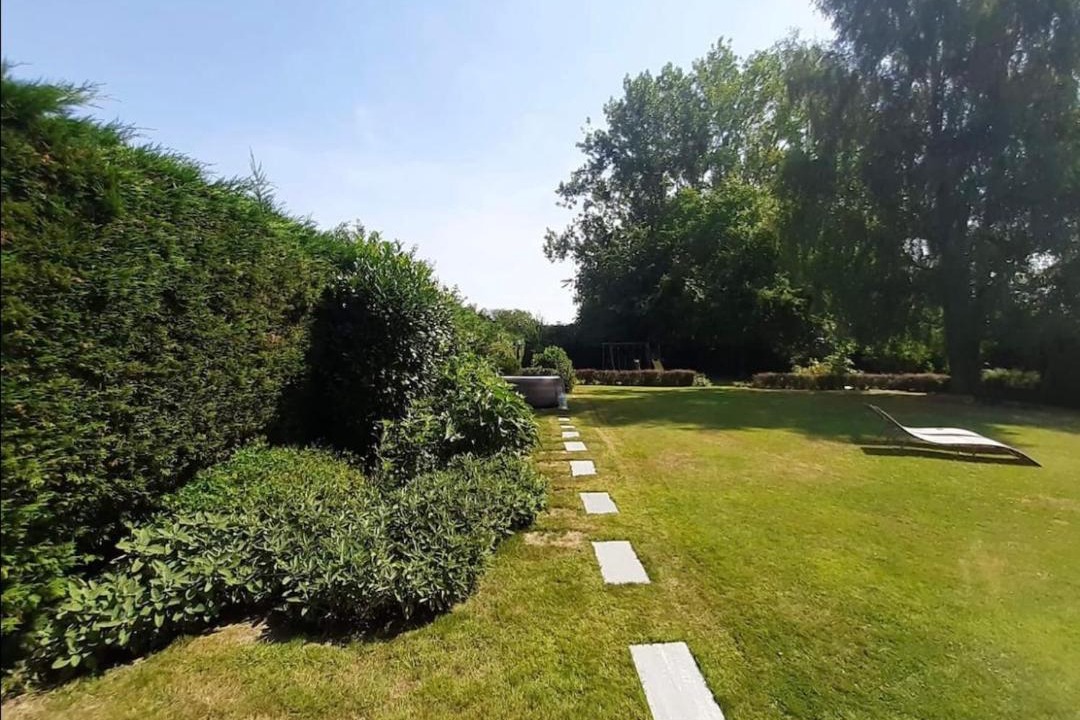 Photo of Others in Chapelle-lez-Herlaimont