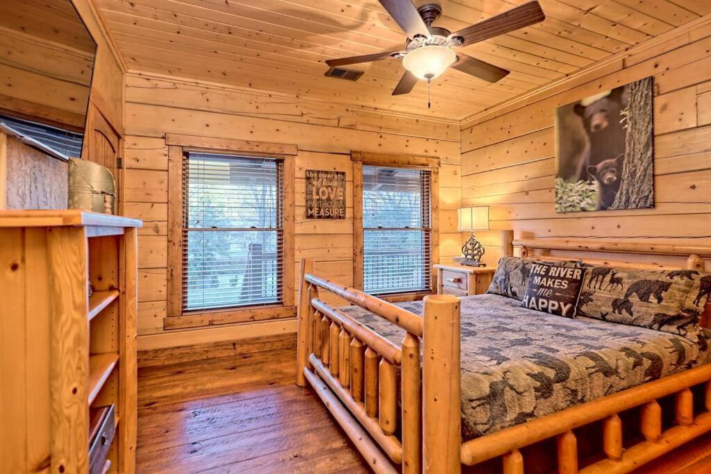 Photo of Bedroom in East Ellijay